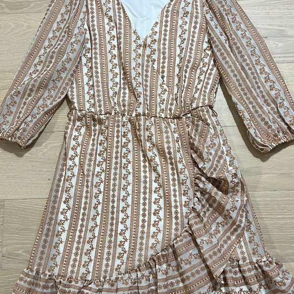 Calvin Klein Dresses & Skirts - Calvin Klein Brown and White Midi Dress